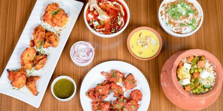 Food for mood: Delhi’s authentic Mughlai cuisine at Alkauser