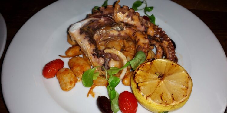A night at L’Opera: Authentic Italian delicacies sings at Laguna