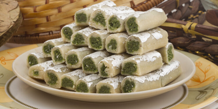 Make this unique Cashew and Pistachio Sweets Rolls on Rakshabandhan