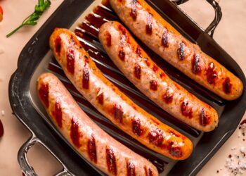 Grilling Brats: A Guide to Perfectly Cooked Sausages